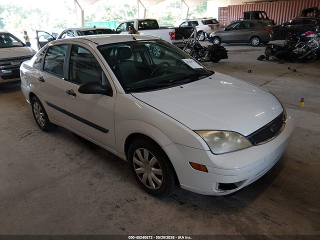 Salvage Ford Focus Image