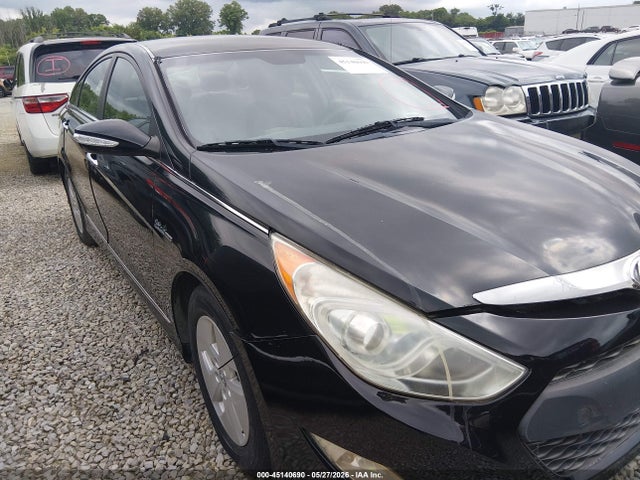 Salvage Hyundai SONATA Image
