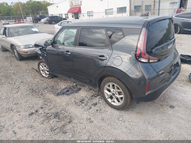 Kia Soul Lx