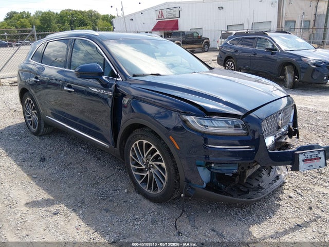 Salvage Lincoln Nautilus Image