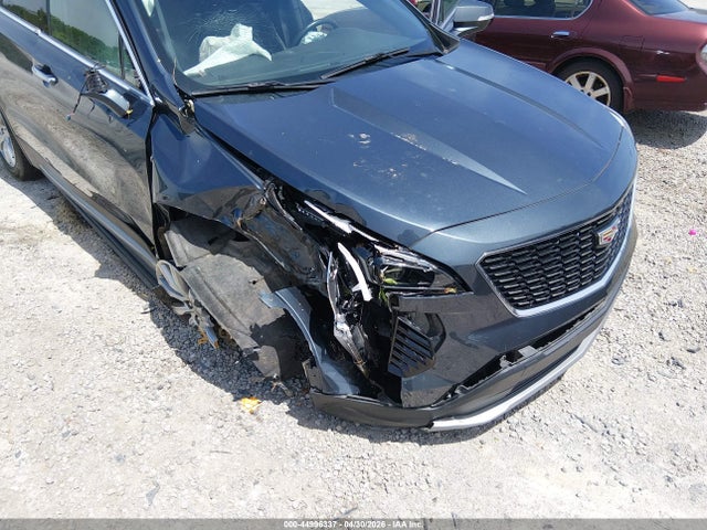 Cadillac XT4 Awd Premium Luxury