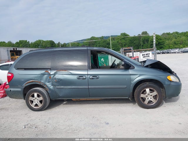 Dodge Grand Caravan Sxt