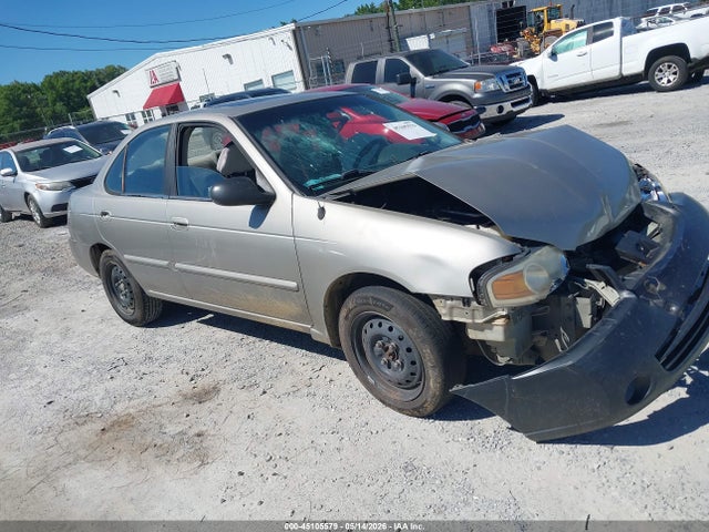 Salvage Nissan Sentra Image