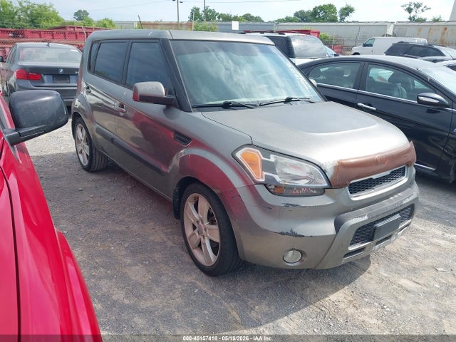 Salvage Kia Soul Image