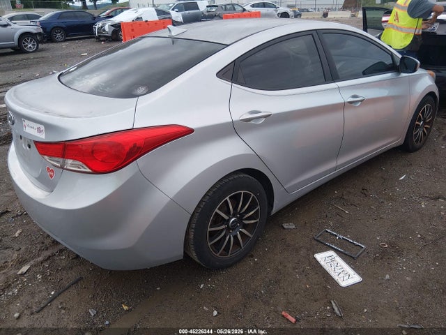 Hyundai ELANTRA Gls