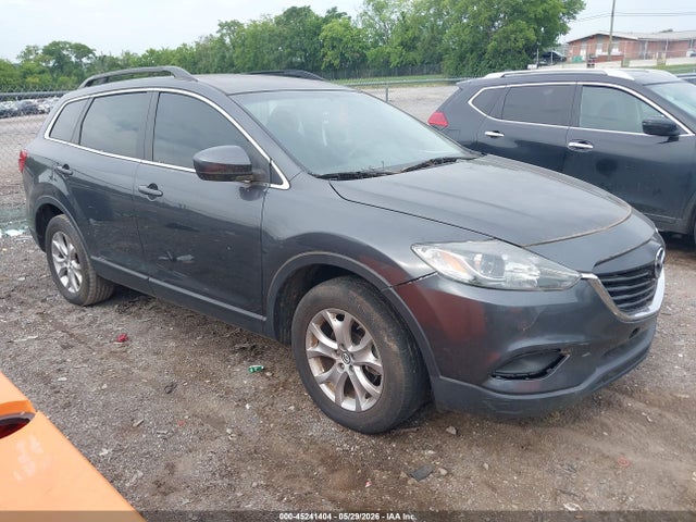 Salvage Mazda Cx Image