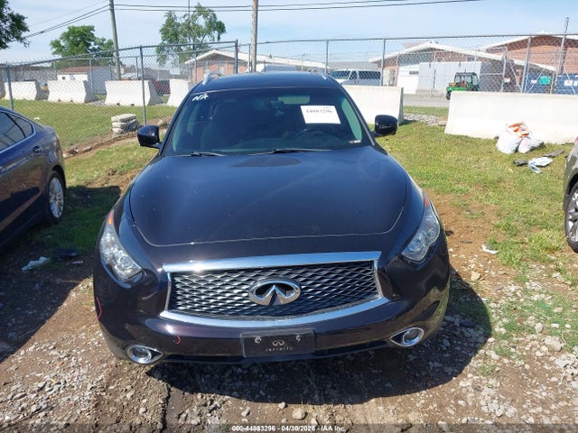 INFINITI Qx