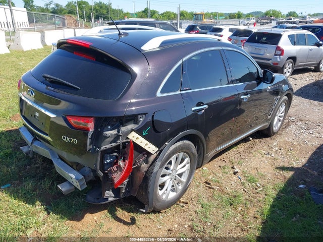 INFINITI Qx