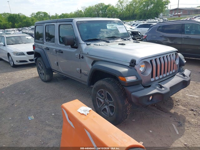 Salvage Jeep Wrangler Image
