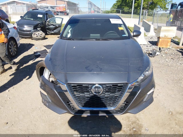 Nissan Altima S Fwd