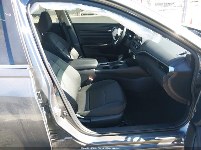 Nissan Altima S Fwd