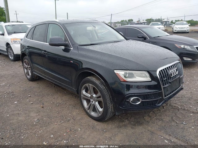 Salvage Audi Q5 Image