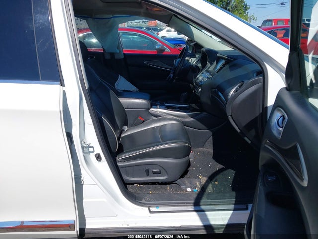 INFINITI Qx Pure