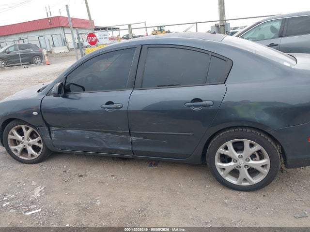 Mazda Mazda3 I Touring Value