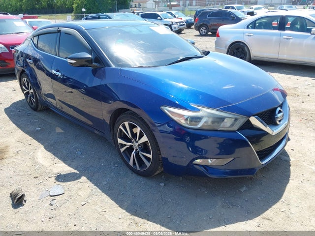 Salvage Nissan Maxima Image