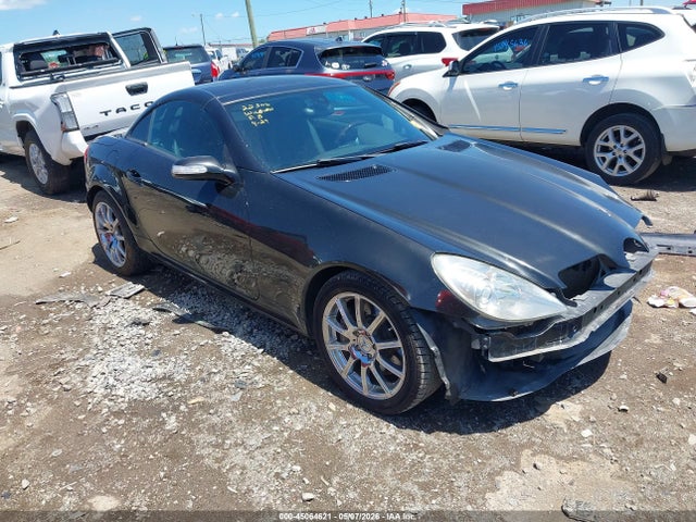 Salvage Mercedes-Benz Slk-class Image