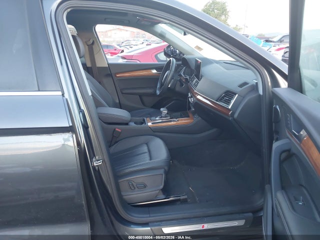 Audi Q5 Premium Plus 45 Tfsi S Line Quattro