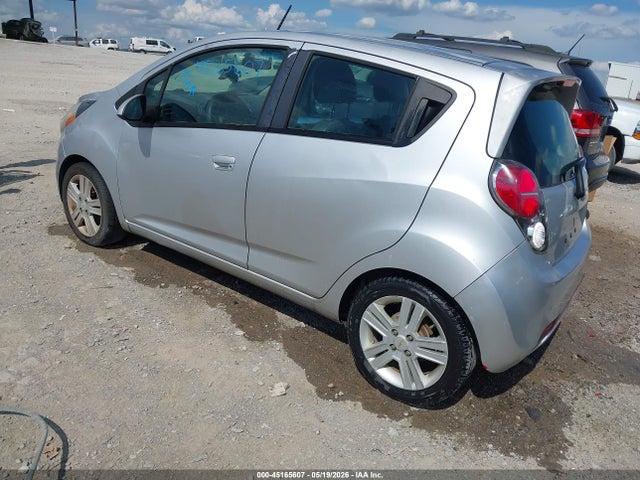 Chevrolet Spark 1lt Auto