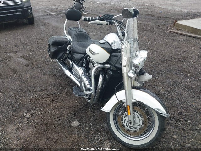 Salvage Triumph Thunderbird Image