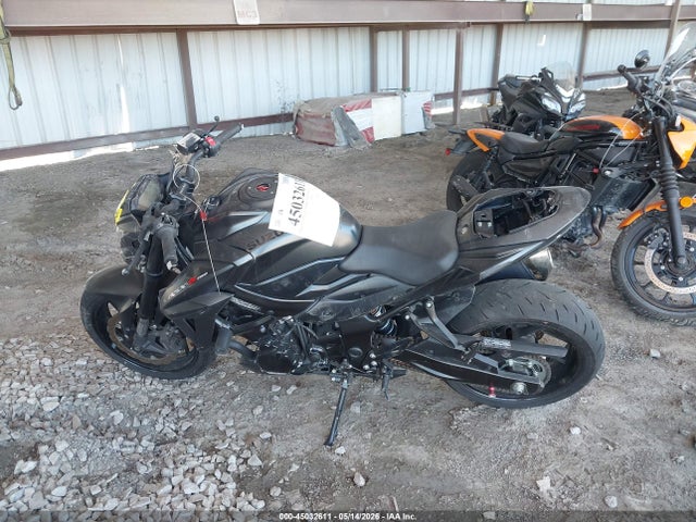 Suzuki Gsx-s750