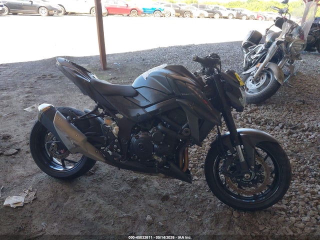 Suzuki Gsx-s750