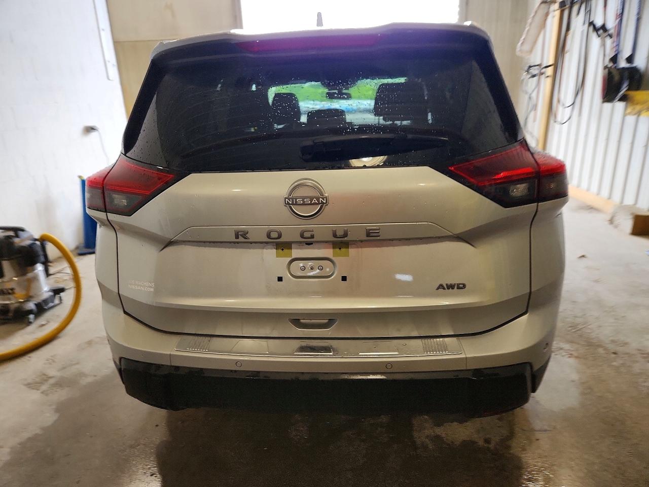 Nissan Rogue Sv