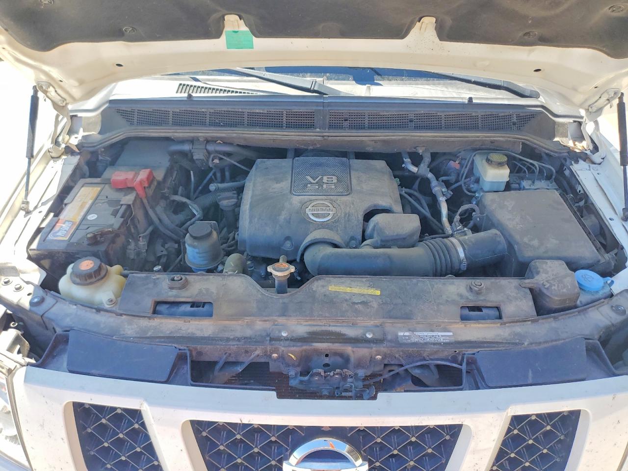 Nissan Armada Sv