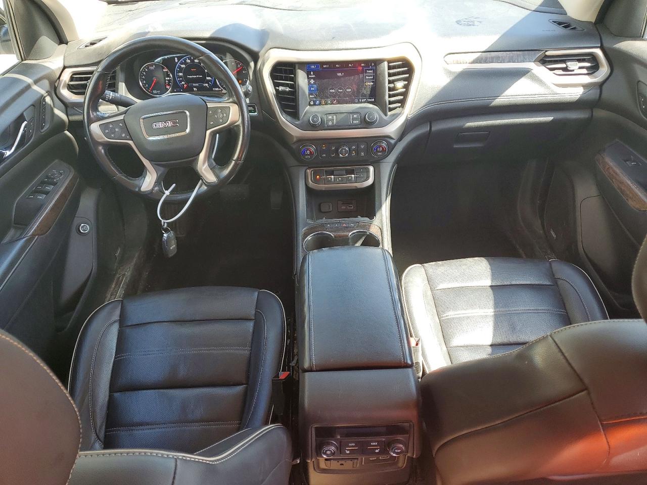 GMC Acadia Denali