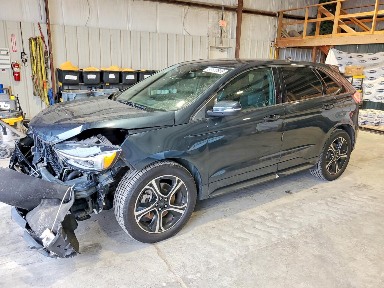 Salvage Ford Edge Image