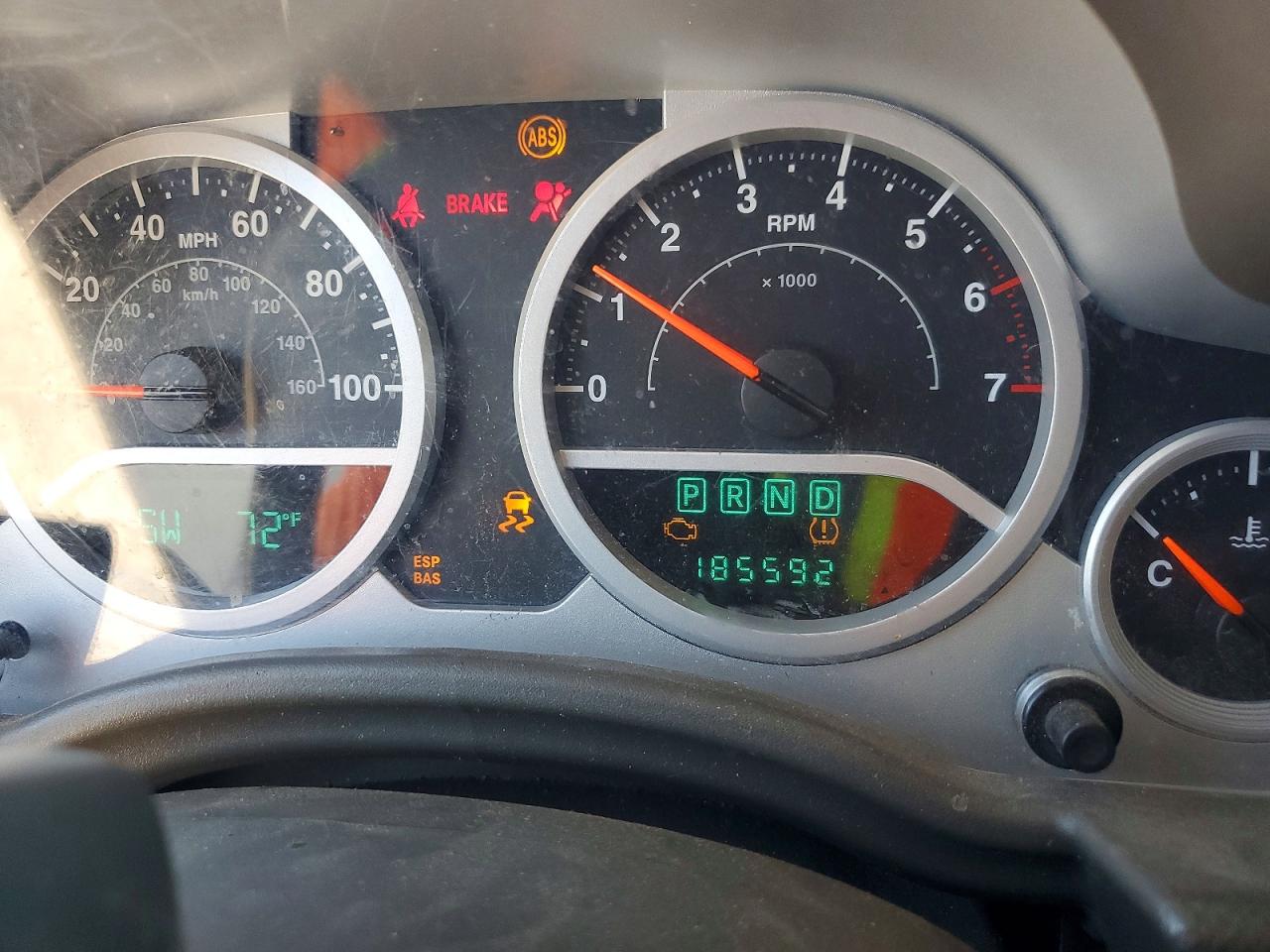 Jeep Wrangler Sahara
