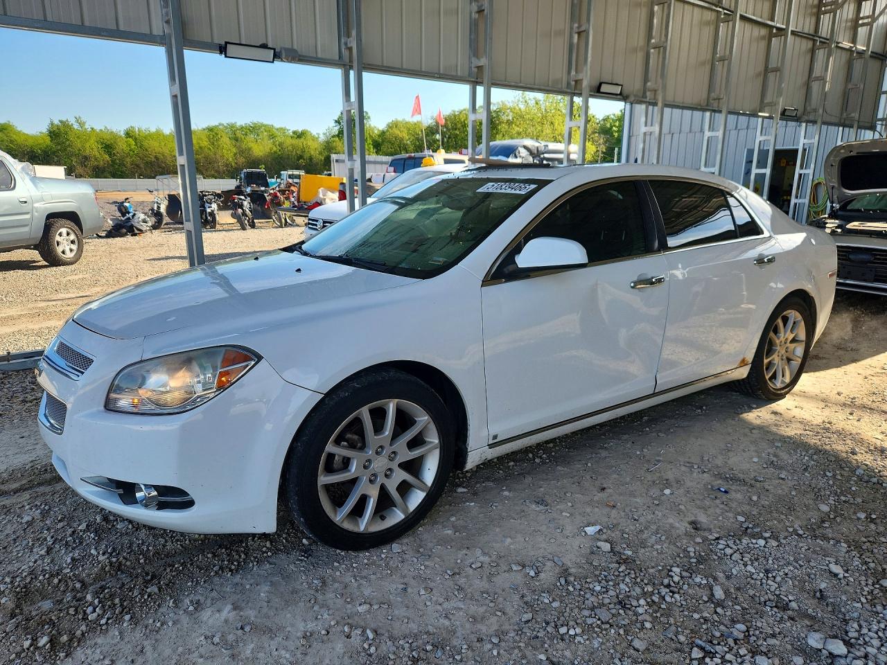 Salvage Chevrolet Malibu Image