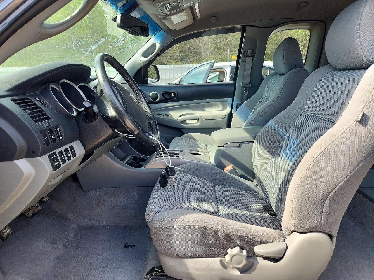Toyota Tacoma Access Cab