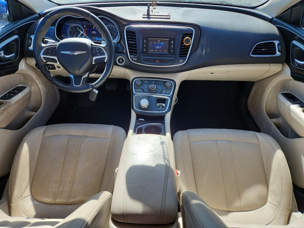 Chrysler 200 C