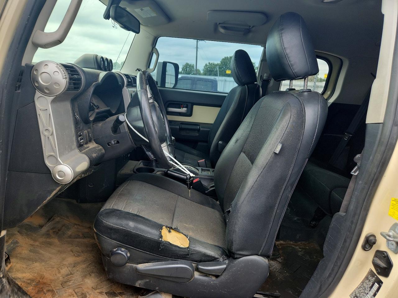 Toyota FJ Cruiser Base