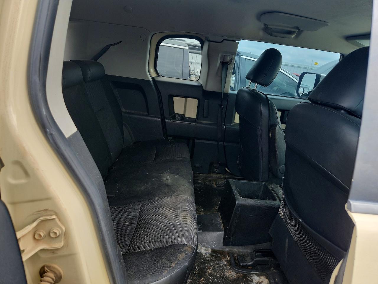 Toyota FJ Cruiser Base