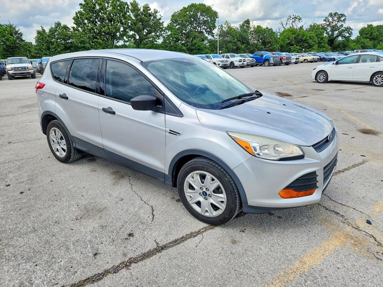 Ford Escape S