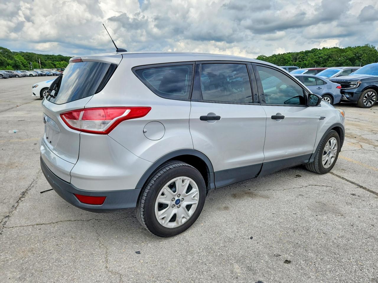 Ford Escape S