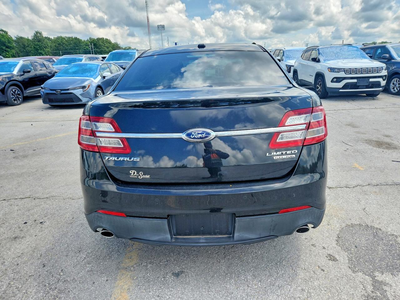 Ford Taurus Limited
