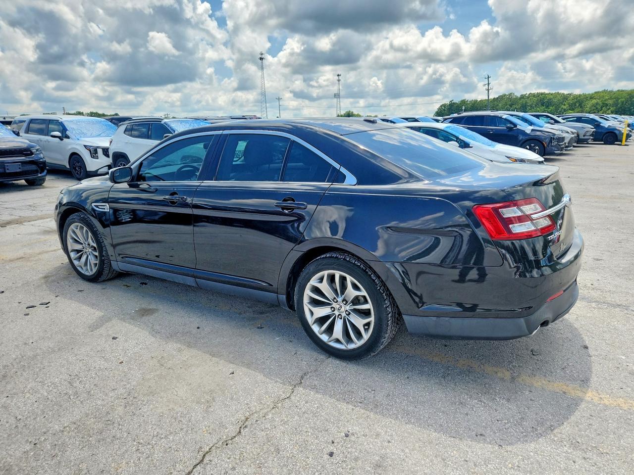 Ford Taurus Limited