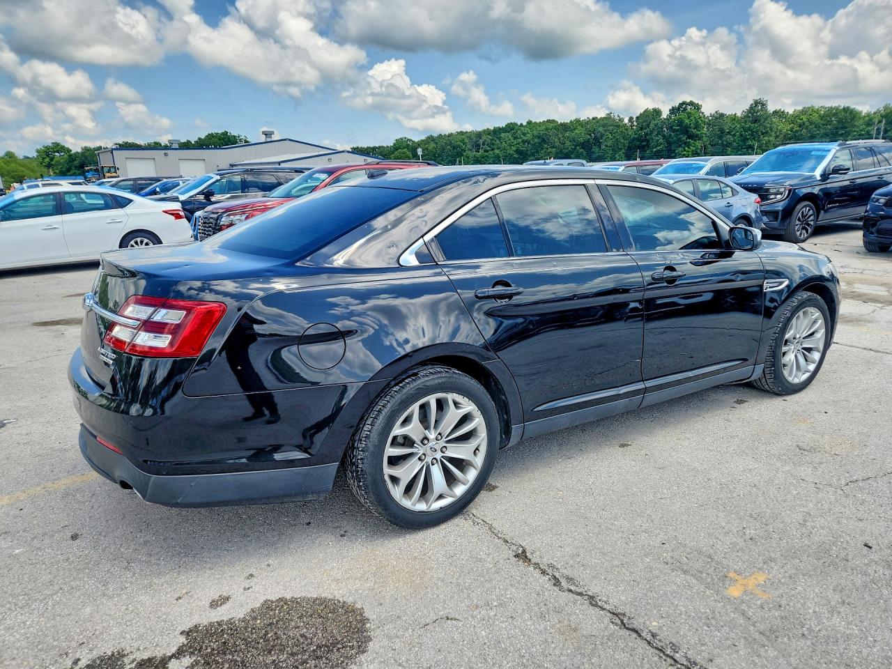 Ford Taurus Limited