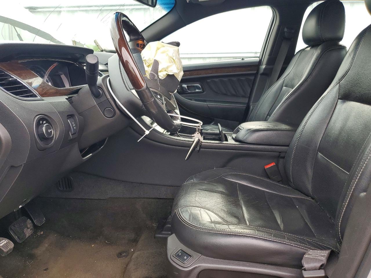 Ford Taurus Limited
