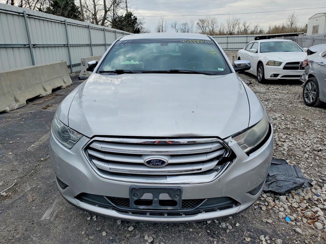 Ford Taurus Limited