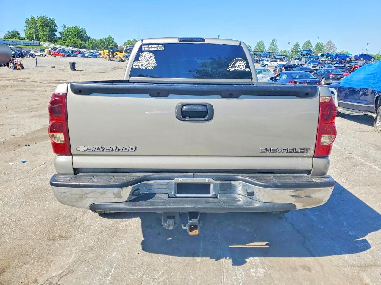 Chevrolet Silverado C1500
