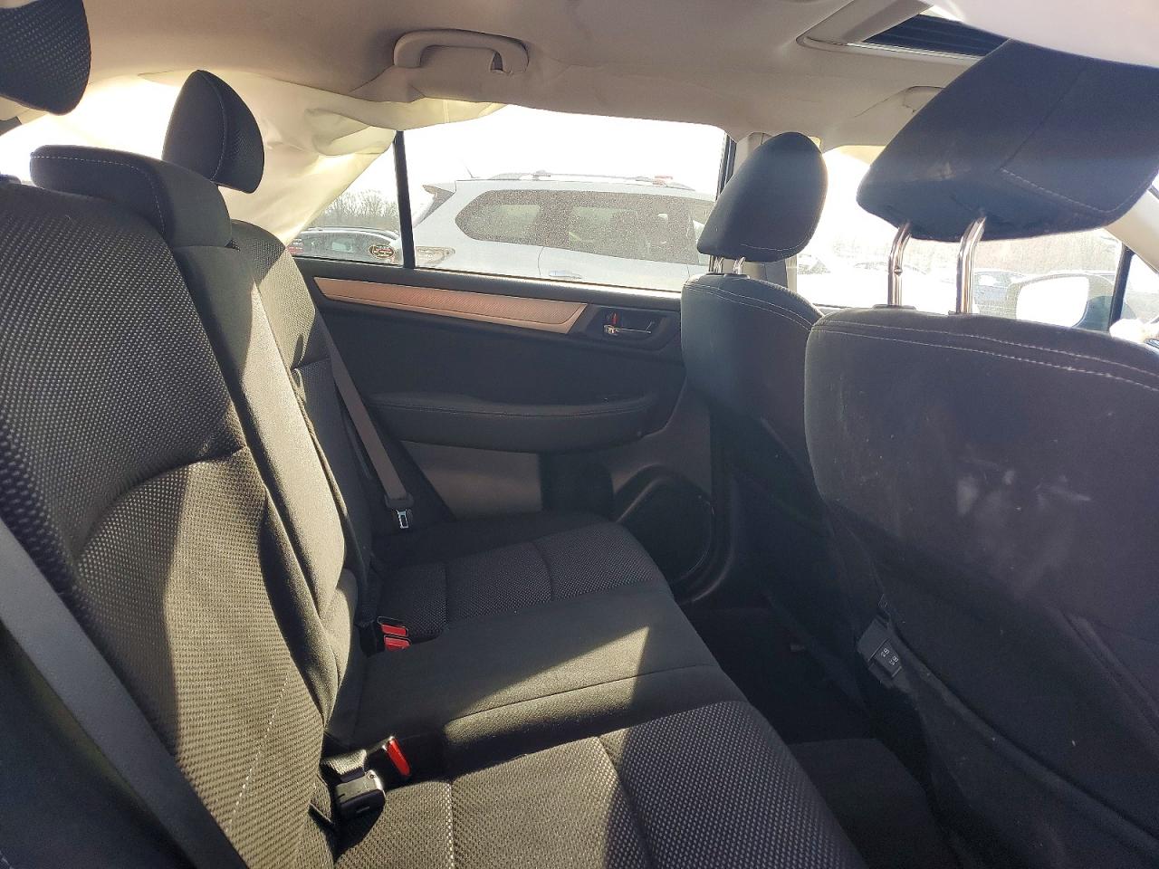 Subaru Outback 2.5i Premium