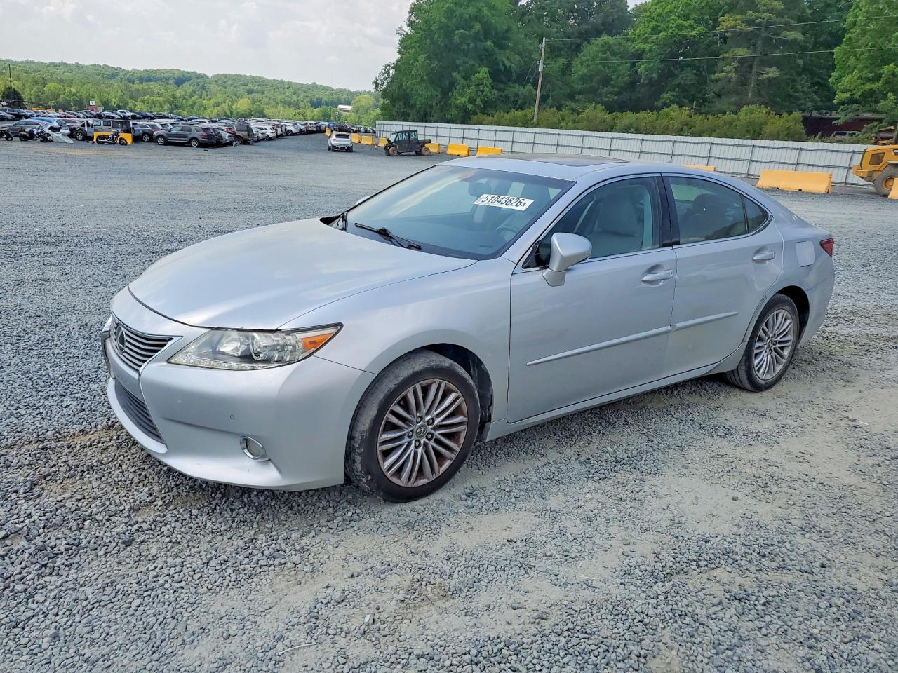 Salvage Lexus Es Image