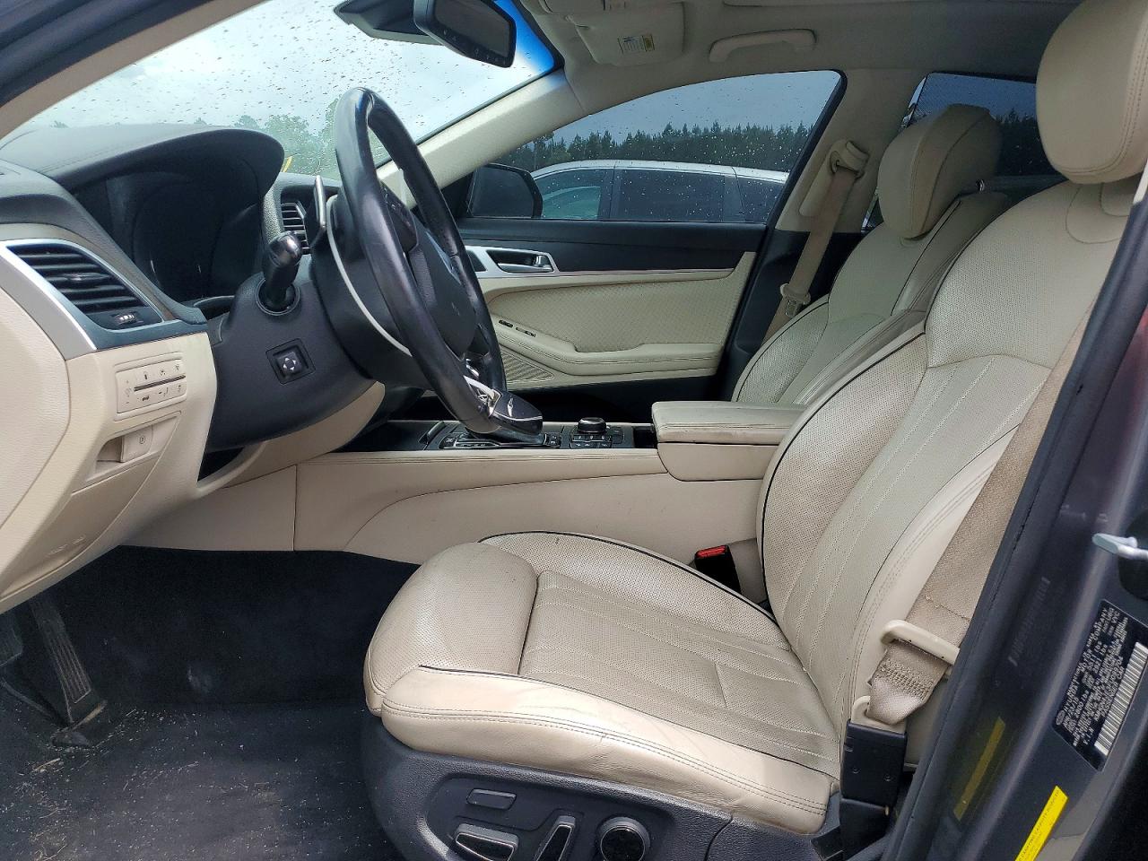 Hyundai Genesis 3.8l