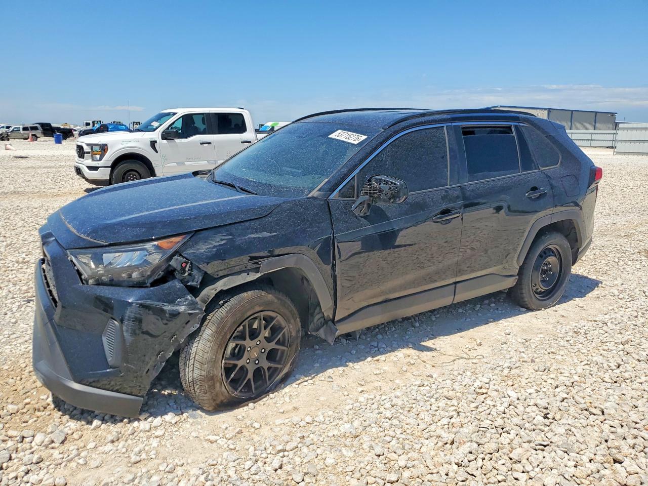 Salvage Toyota RAV4 Image