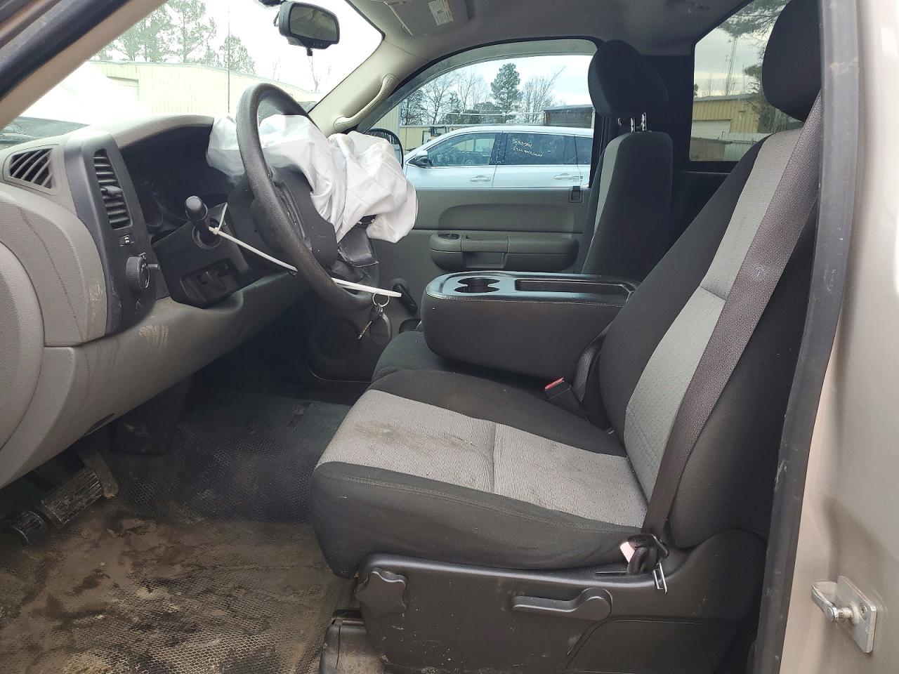Chevrolet Silverado C1500