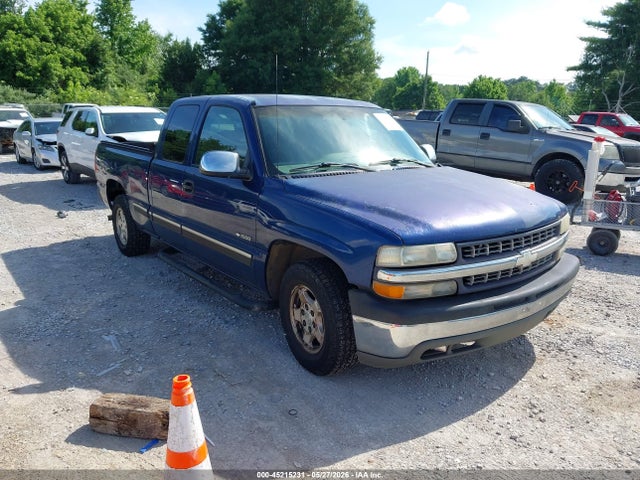 Salvage Chevrolet Silverado 1500 Image