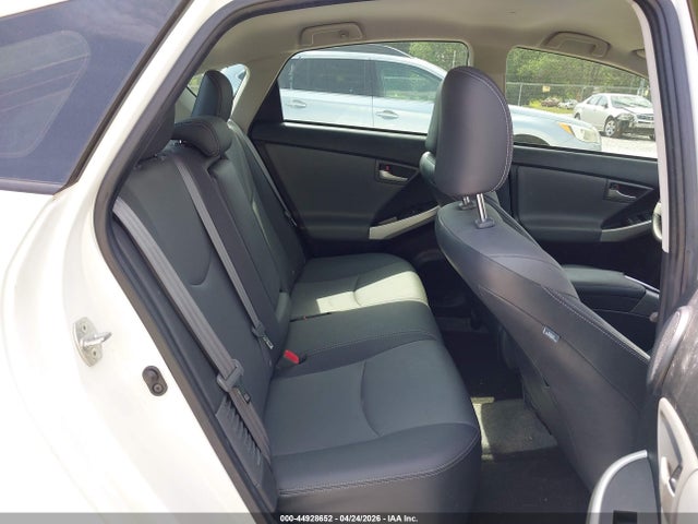 Toyota Prius Five